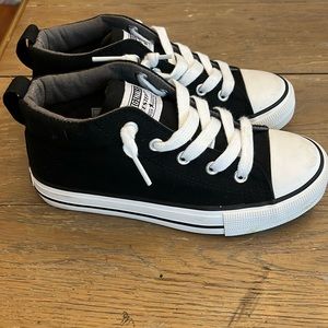 Weestep black and white sneakers
